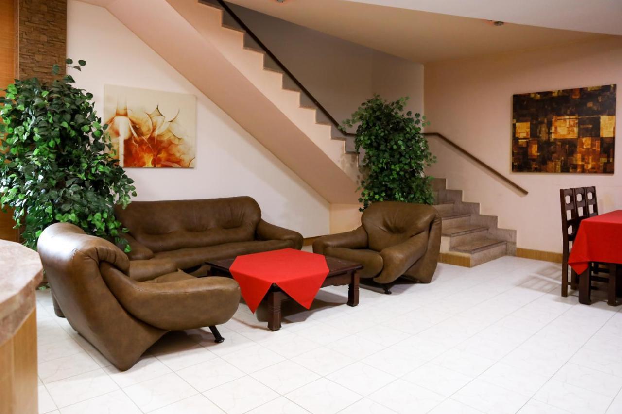 No Problem Hotel Yerevan Ngoại thất bức ảnh